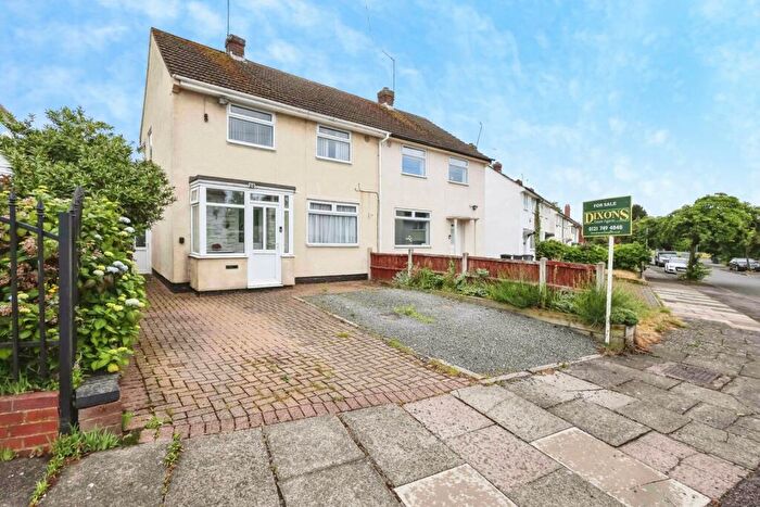 2 Bedroom Semi Detached House For Sale In Schoolacre Road, Birmingham, West Midlands, B34
