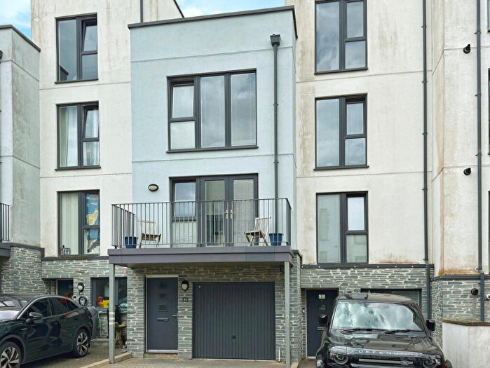 3 Bedroom Terraced House For Sale In Fin Street, Plymouth, PL1