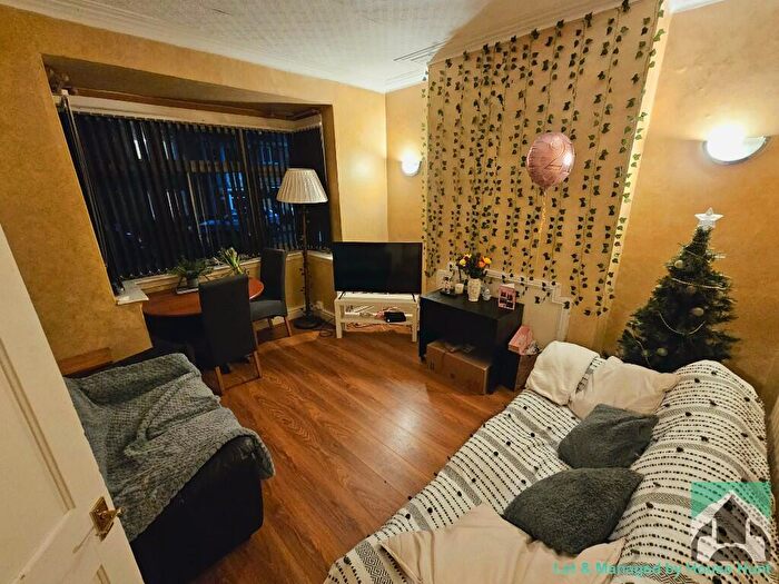 3 Bedroom Terraced House To Rent In Rookery Road, Birmingham, B29