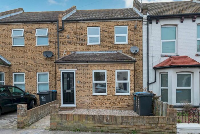 2 Bedroom Property To Rent In Windmill Place, Cannonbury Road, Ramsgate CT11