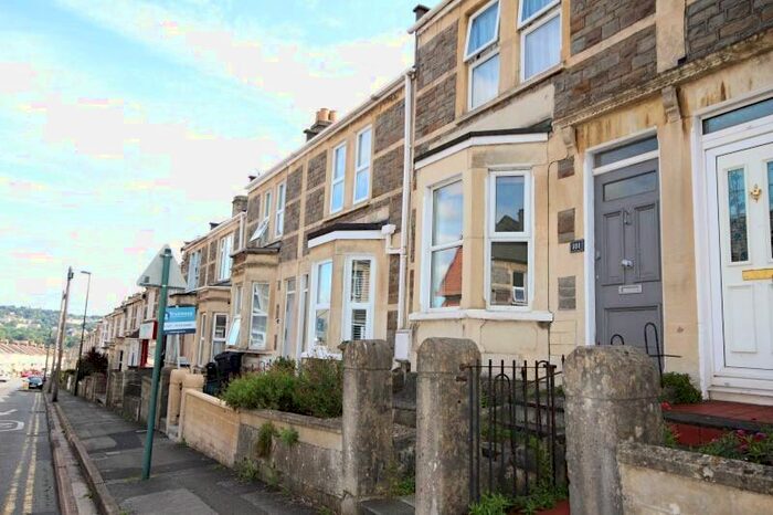 3 Bedroom Terraced House To Rent In Coronation Avenue, Bath, BA2
