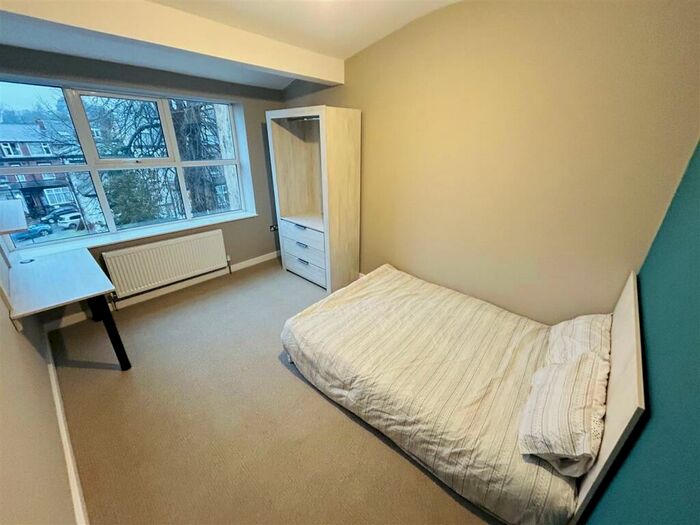 2 Bedroom Apartment To Rent In Hyde Park Villas, Hyde Park, Leeds, LS6