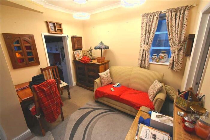 2 Bedroom Apartment To Rent In Broadway, Bexleyheath, DA6