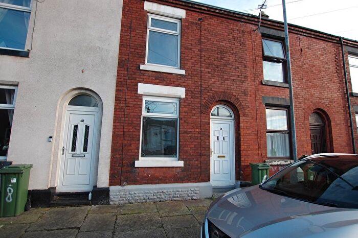 2 Bedroom Terraced House For Sale In Melbourne Street South, Ashton-Under-Lyne, Greater Manchester, OL6