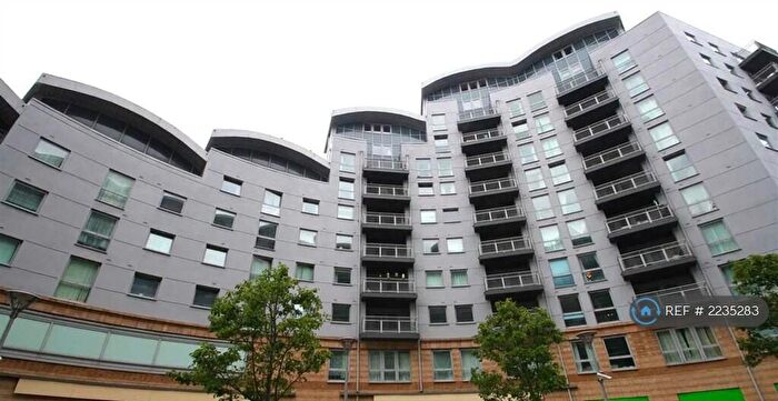 2 Bedroom Flat To Rent In Alencon Link, Basingstoke, RG21