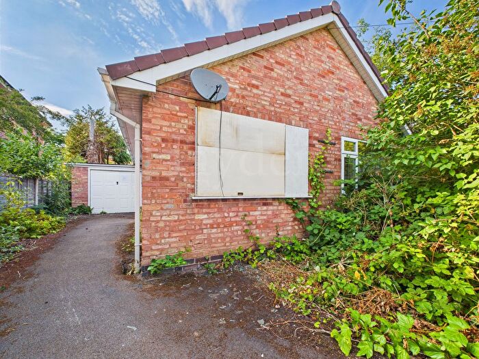 2 Bedroom Detached Bungalow For Sale In Yew Tree Lane, Bewdley, DY12