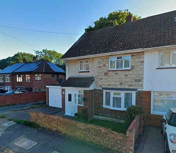 3 Bedroom Semi Detached House For Sale In Dargets Road, Walderslade, Chatham, Medway, ME5