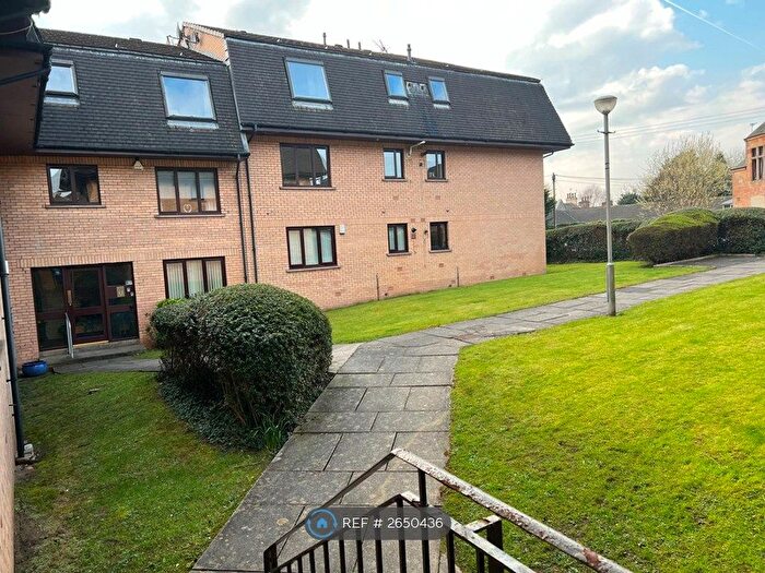 2 Bedroom Flat To Rent In Shawhill Road, Glasgow, G41