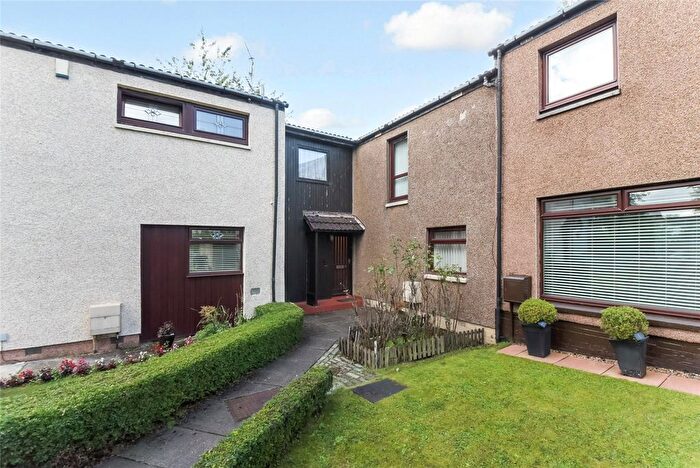 5 Bedroom Terraced House For Sale In Mossywood Place, Cumbernauld, Glasgow, North Lanarkshire, G68