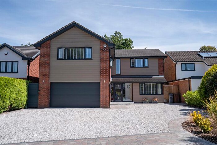 4 Bedroom Detached House For Sale In Arley Road, Solihull, B91