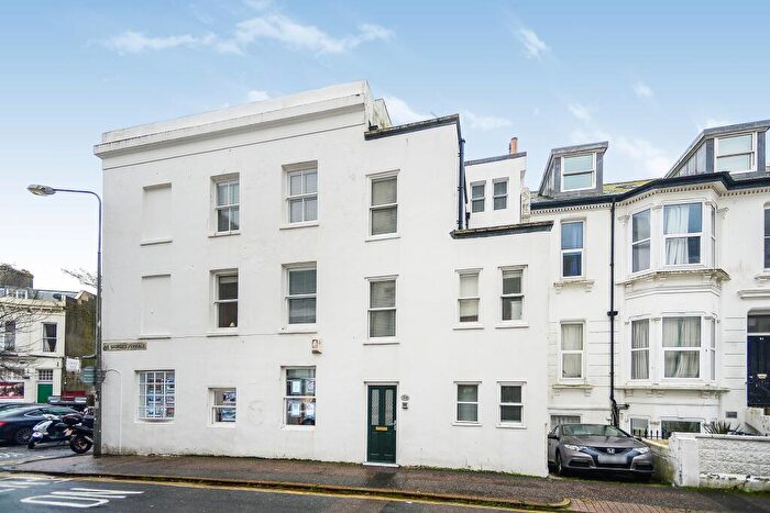 2 Bedroom Apartment To Rent In Bristol Road, Brighton, BN2