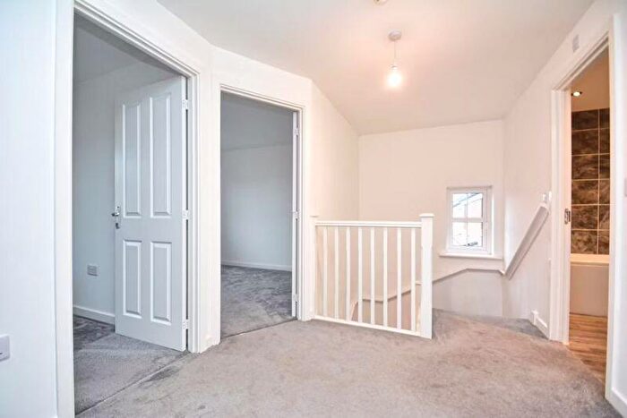 4 Bedroom Detached House For Sale In Primrose Avenue, Clehonger, HR2