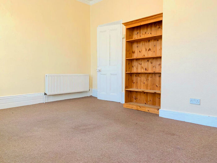 2 Bedroom Flat To Rent In Bavaria Road, N19