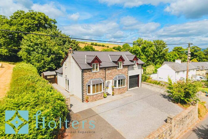 3 Bedroom Detached House For Sale In Felinfach, Brecon, LD3