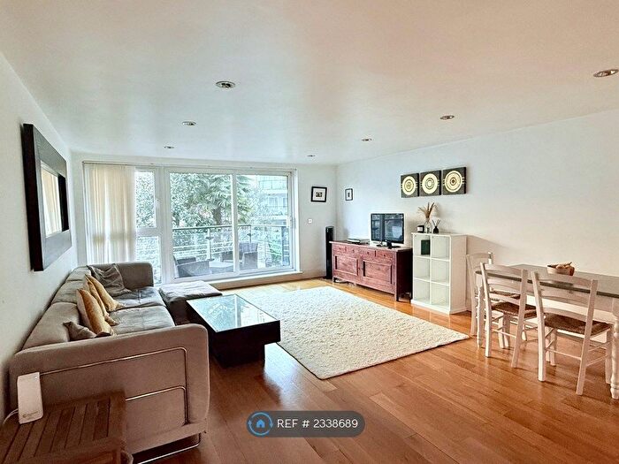 1 Bedroom Flat To Rent In Smugglers Way, London, SW18