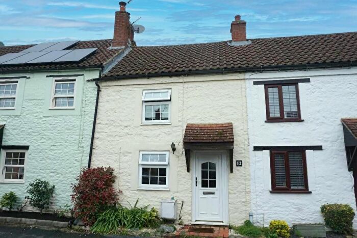 2 Bedroom Cottage To Rent In Mansion Lane, Harrold, MK43