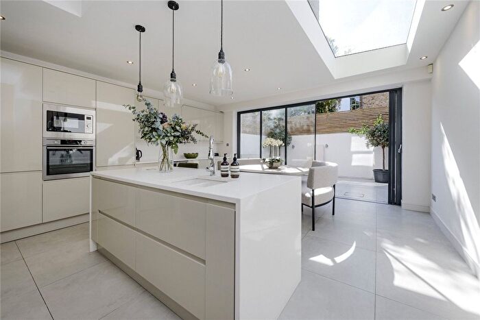 4 Bedroom Terraced House To Rent In Parkville Road, London, SW6