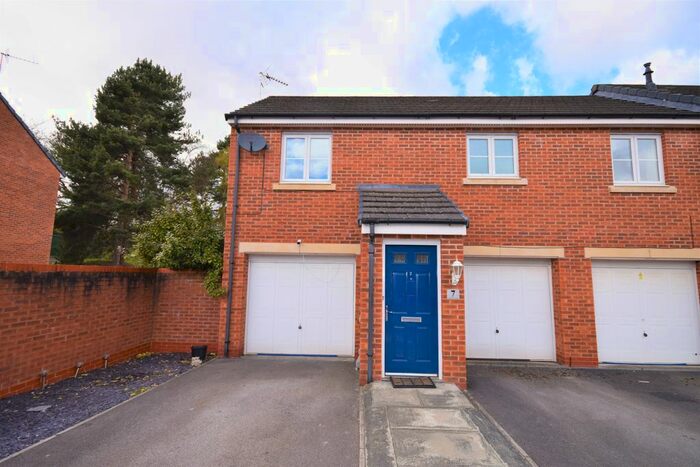 2 Bedroom Flat To Rent In Lambourne Court, Gwersyllt, LL11