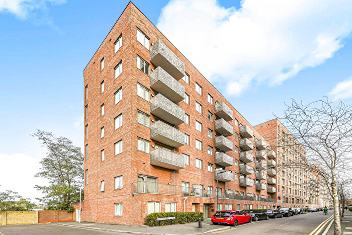 1 Bedroom Apartment For Sale In Hammersley Road, London, E16