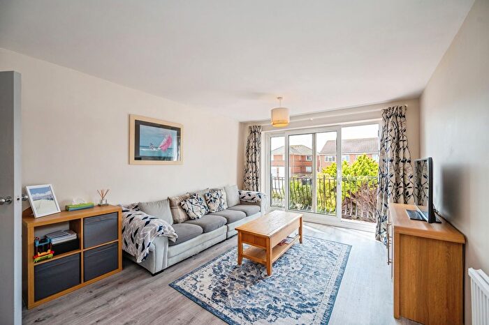 2 Bedroom Flat For Sale In Southwood Road, Hayling Island, Hampshire, PO11