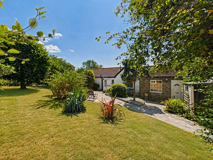 4 Bedroom Detached Bungalow For Sale In Brentfields, Polperro, Looe, Cornwall, PL13
