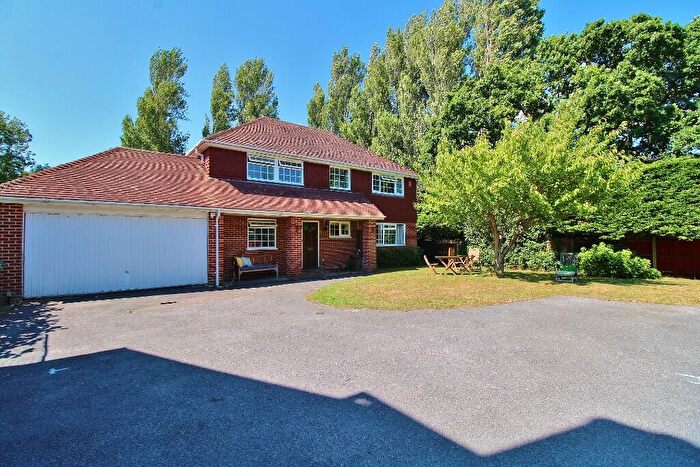 4 Bedroom Detached House For Sale In Marks Tey Road, Stubbington, PO14