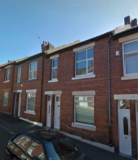 3 Bedroom Flat To Rent In Barrasford Street, Wallsend NE28