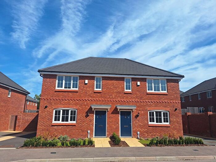 3 Bedroom Semi-Detached House For Sale In Neptune Close, Nuneaton, CV11
