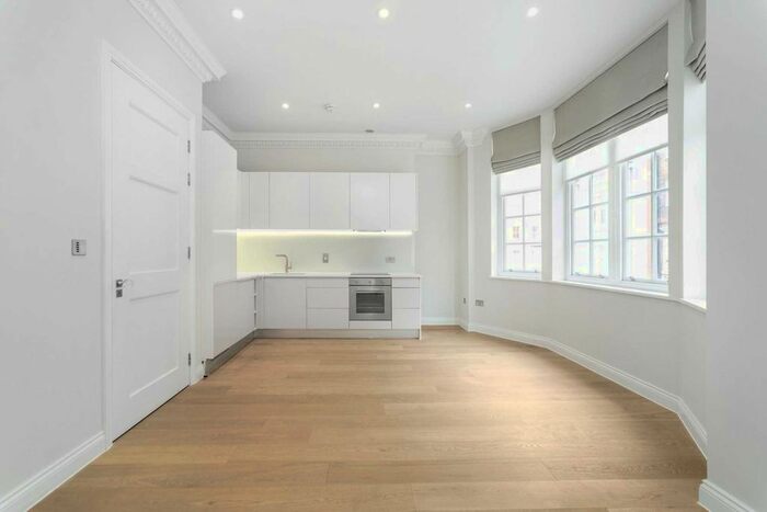 1 Bedroom Flat To Rent In Bentinck Street, Marylebone U, W1