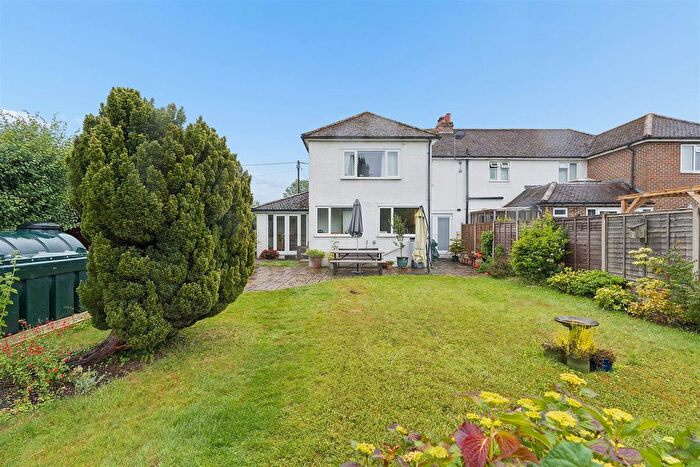4 Bedroom Semi Detached House For Sale In Ash Road, Ash, Sevenoaks, TN15