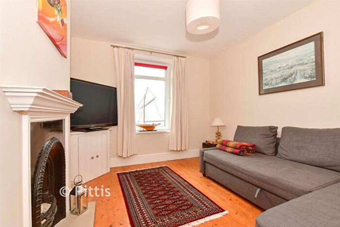 2 Bedroom End Of Terrace House For Sale In St. Catherine Street, Ventnor, Isle Of Wight, PO38