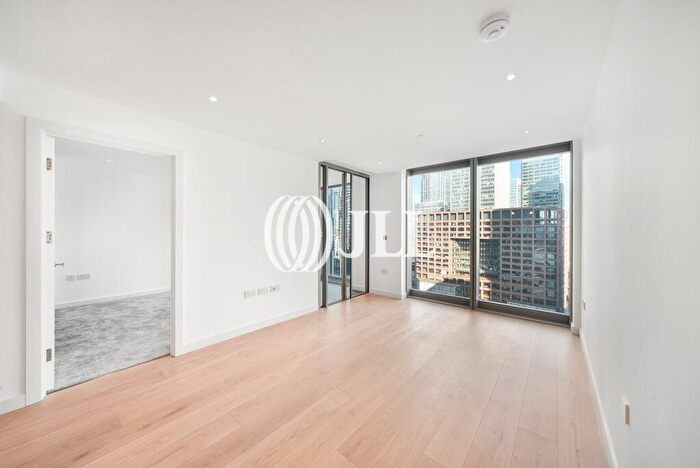 1 Bedroom Flat For Sale In Landmark Pinnacle, Marsh Wall, E14