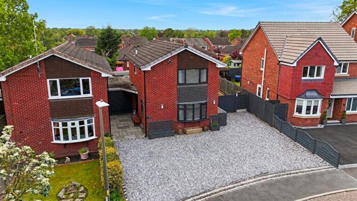 3 Bedroom Detached House For Sale In Lochleven Road, Crewe, CW2