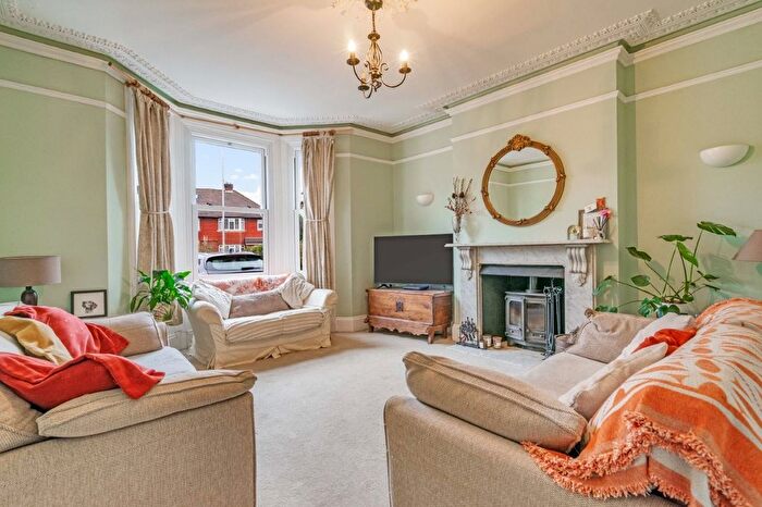 4 Bedroom Semi-Detached House For Sale In Upper Grosvenor Road, Tunbridge Wells, Kent, TN1