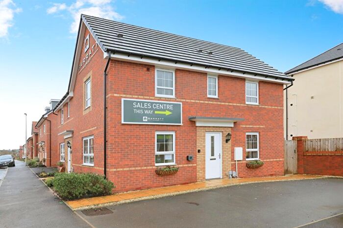 3 Bedroom Semi-Detached House For Sale In Folliott's Manor, Stourport-On-Severn, DY13