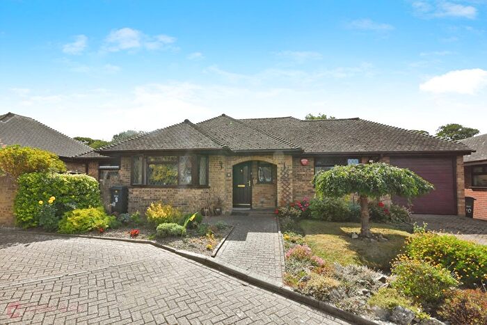 2 Bedroom Detached Bungalow For Sale In Offley Close, Margate, Kent, CT9