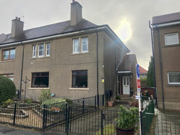 2 Bedroom Flat To Rent In Ochil Crescent, Raploch, Stirling, FK8