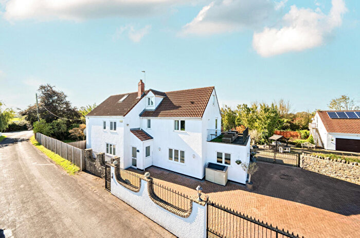 6 Bedroom Detached House For Sale In Eastertown, Lympsham, Weston-super-Mare, Somerset, BS24