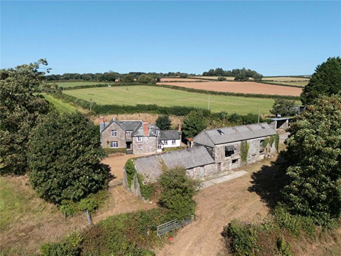 4 Bedroom Detached House For Sale In Liskeard, Cornwall, PL14