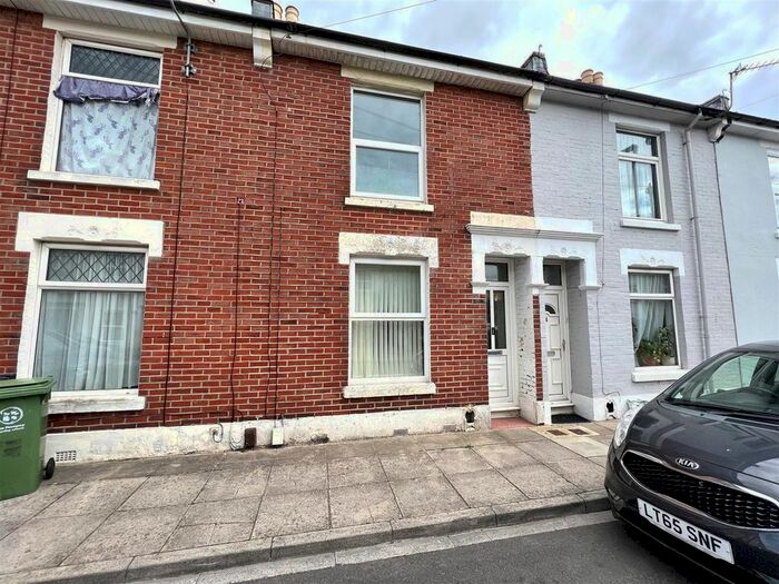2 Bedroom Property To Rent In Manor Park Avenue, Portsmouth, PO3