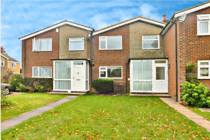 3 Bedroom Property To Rent In Orchard Park, HP15