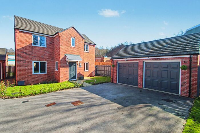 4 Bedroom Detached House For Sale In Fawns Close, Adderley Green, Stoke-On-Trent, ST3