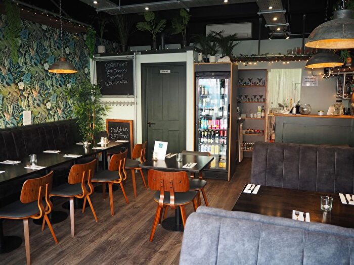 Property For Sale In Cafe Amp; Sandwich Bars, Ramsey, Cambridgeshire, PE26