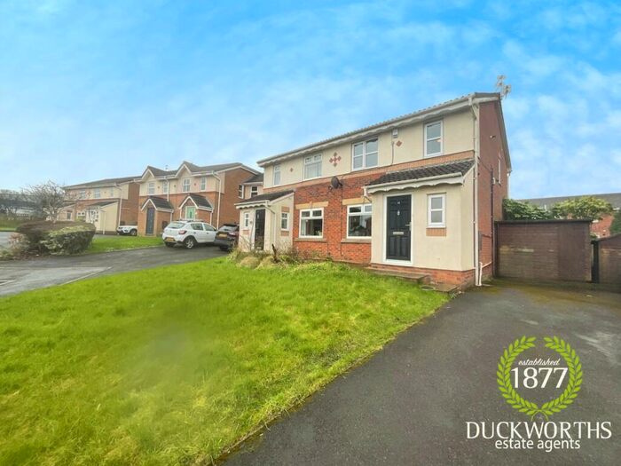 3 Bedroom Semi-Detached House For Sale In Henfield Close, Clayton Le Moors, BB5