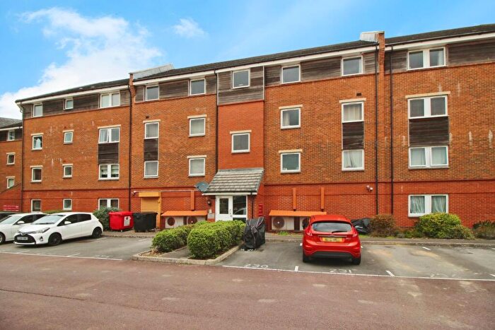 2 Bedroom Apartment To Rent In Yersin Court, Swindon, SN1