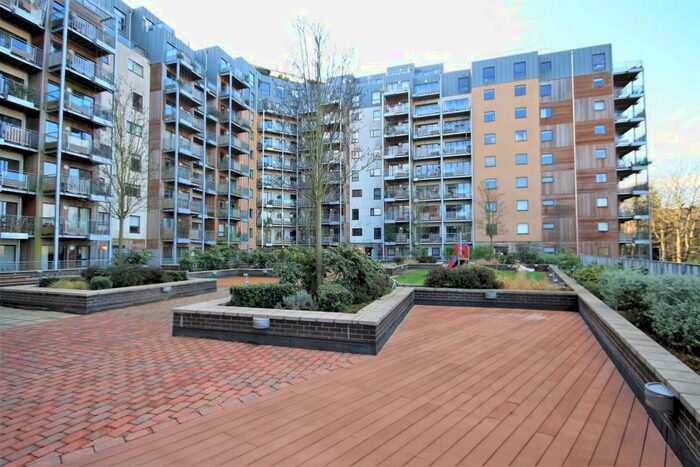 1 Bedroom Flat To Rent In Seren Park Gardens, Greenwich, SE3