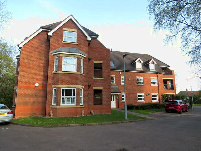 2 Bedroom Apartment To Rent In Barrack Close, Sutton Coldfield, B75