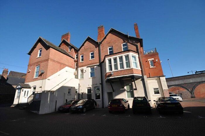 1 Bedroom Flat To Rent In Station Court, Burton-on-Trent, Staffordshire, DE14