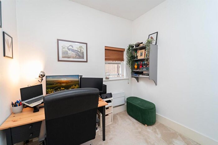 2 Bedroom Apartment For Sale In Beechwood House, Withington Road, Whalley Range, M16