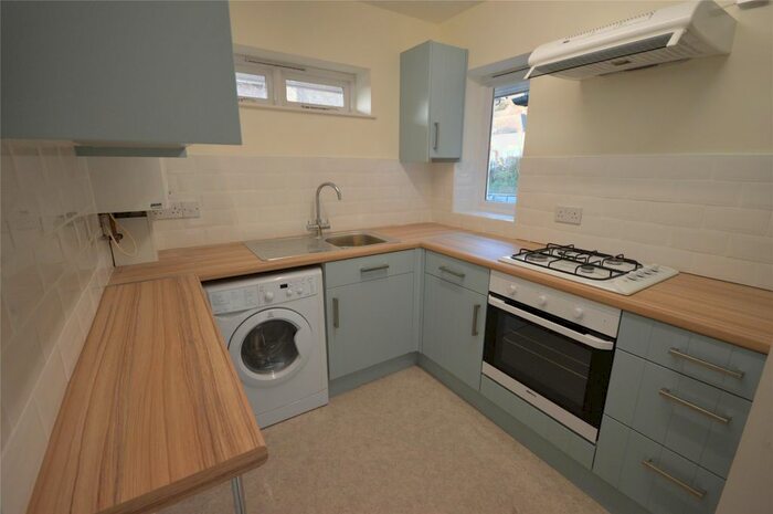 2 Bedroom Flat To Rent In Flat 6 Rebecca Court, 154 Godstone Road, Kenley, Surrey CR8
